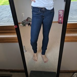 Gap skinny jean, size 25r